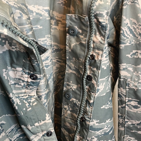 Military Camo Orc. Industries Inc. Parka Approved Rainsuit Jacket - Picture 7 of 9